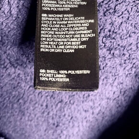 The NorthFace | Osito Plush Fleece Full Zip Jacket Size S | EUC - Picture 5 of 11